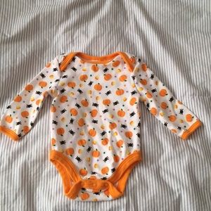 Halloween 🎃 Onesie!!!